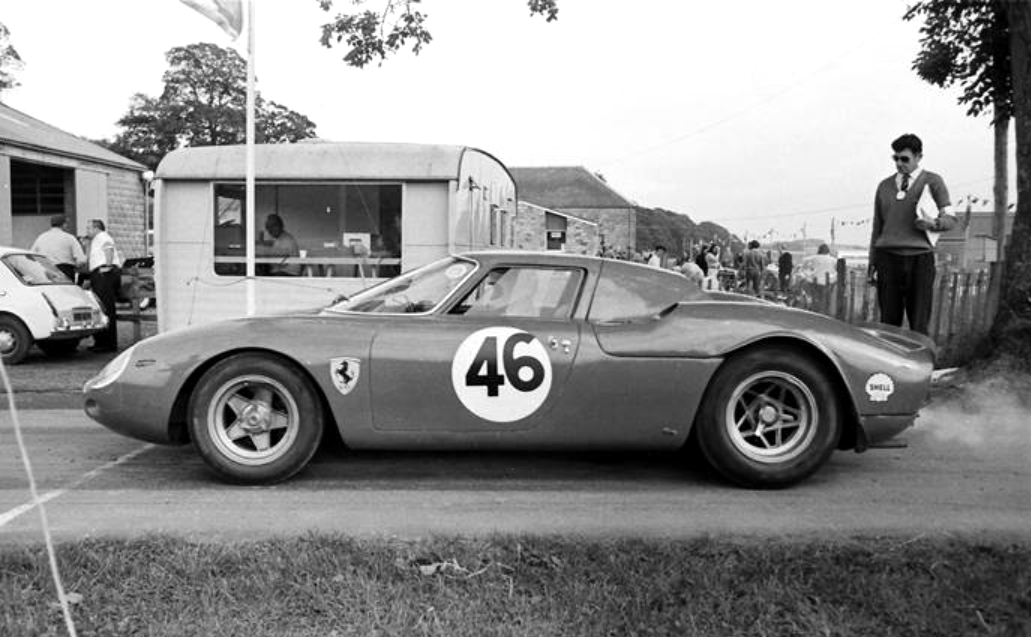 Ferrari-250LM-Ron-Fry-Doune-Hill-1965