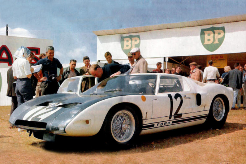 https://lemans.slot-racing.fr/le-mans-1964/images/Ford-GT40-12-LM64-1.jpg